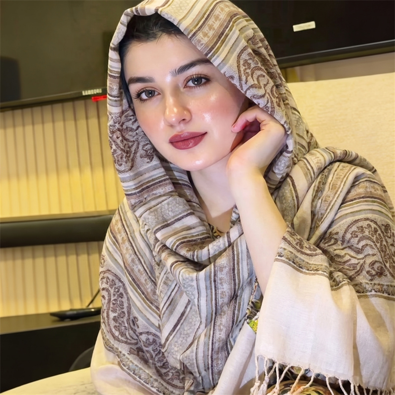Vintage Fashion Prints - Hijab Cetak Paisley Vintage, Kerudung Fashion