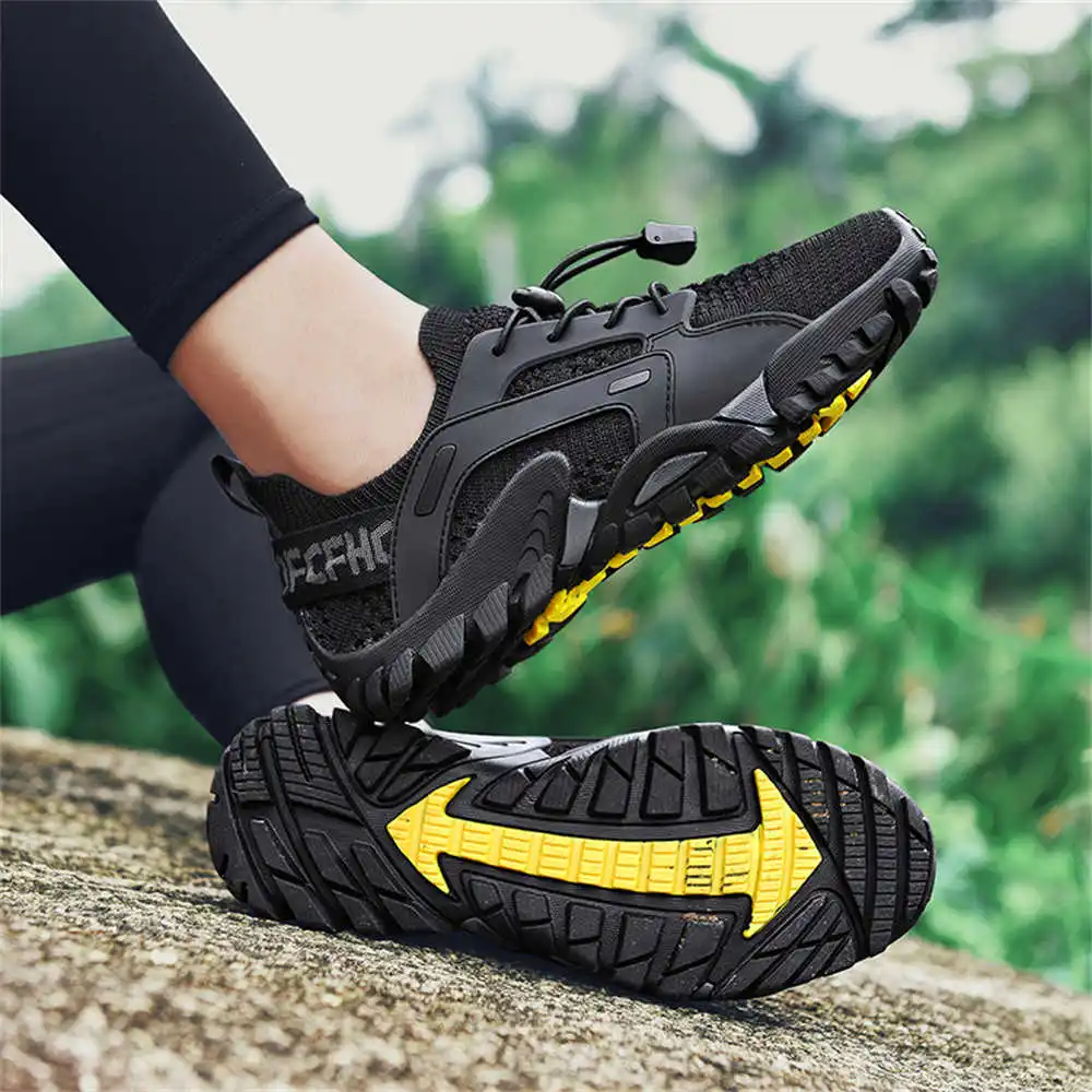 Vintage Fashion Reseller - Sepatu bot Hiking Pria, sneaker olahraga