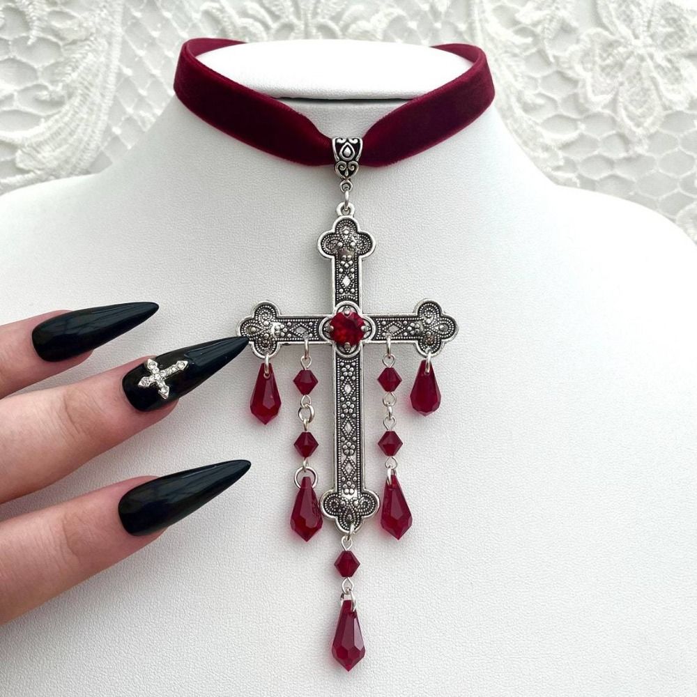 Vintage Fashion Retro Outfit - Kalung Liontin Salib Besar Gaya Retro