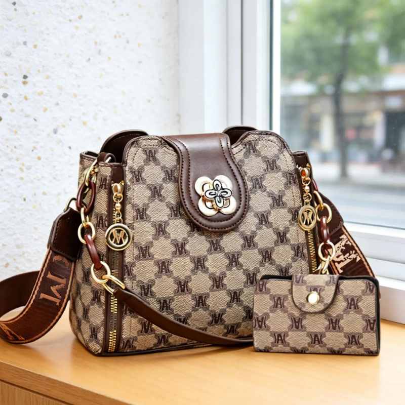 Tas selempang bermotif huruf v - Vintage Fashion Prints ulasan dan harga