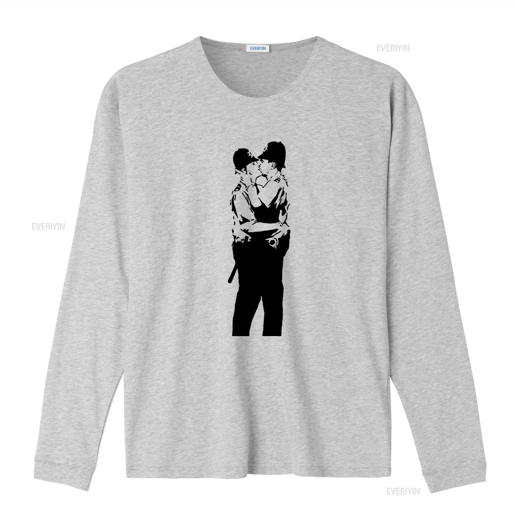 Kaos Pria Banksy Kissing Coppe - Vintage Fashion Art ulasan dan harga