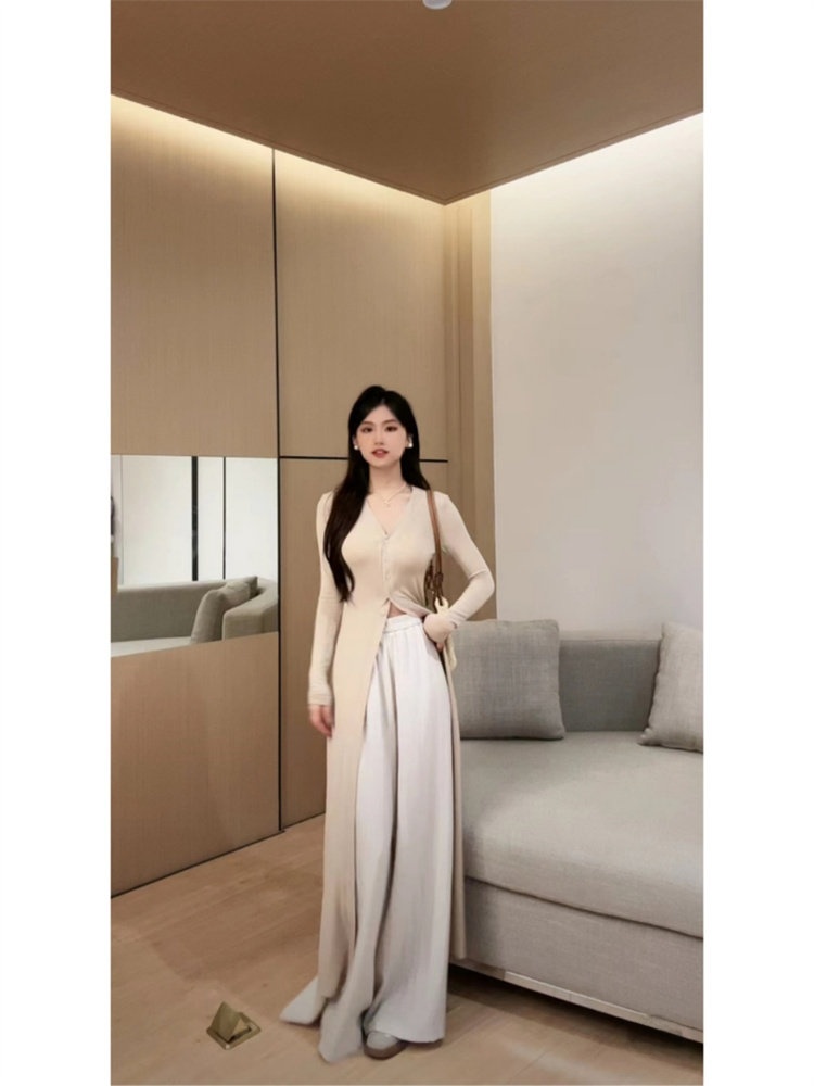 Setelan Mantel Panjang dan Cel - Vintage Fashion Art ulasan dan harga
