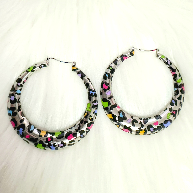 Y2K anting-anting besar motif  - Vintage Fashion Illustrations ulasan dan harga