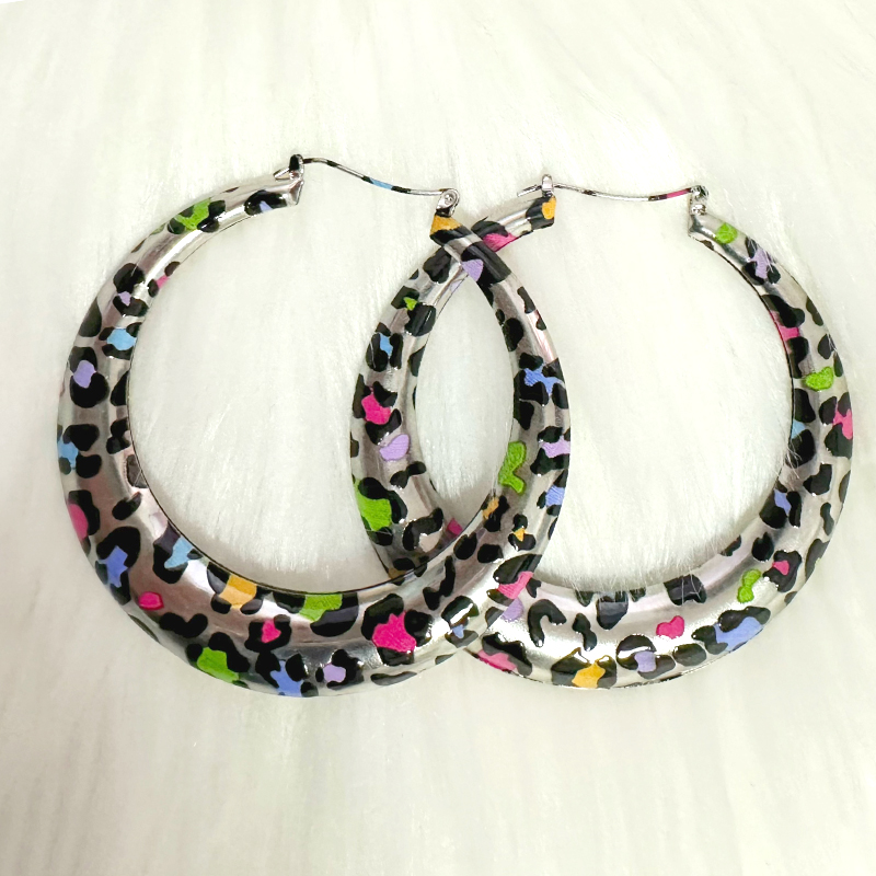 Y2K anting-anting besar motif  - Vintage Fashion Illustrations ulasan dan harga